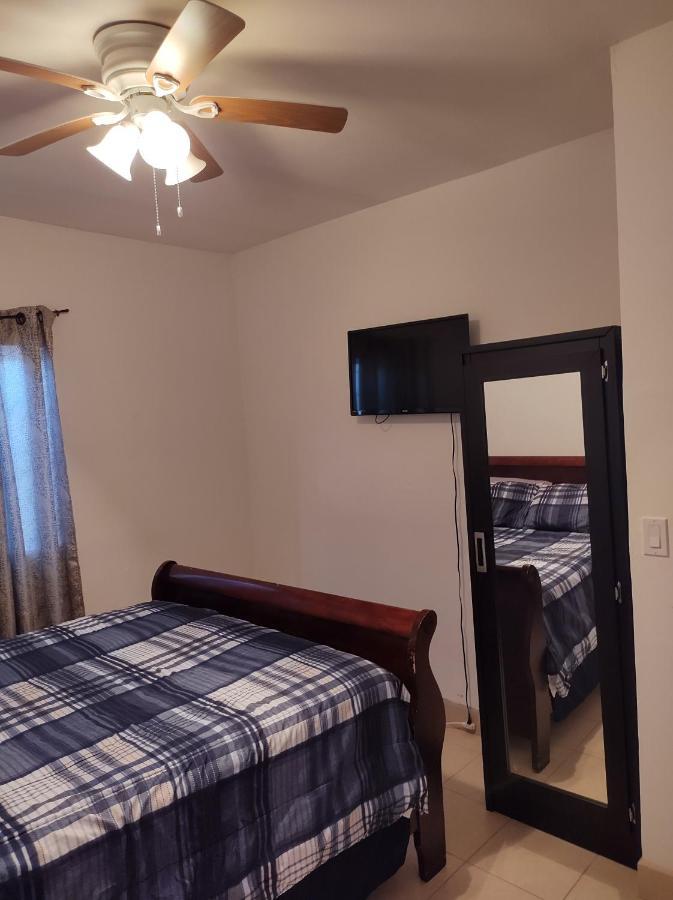 Playa Y Servicios De Vecinos Villa Puerto Peñasco Екстериор снимка